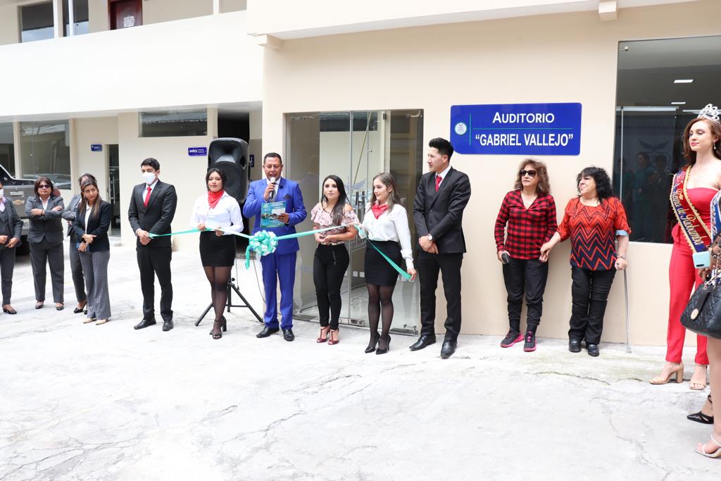 Inauguran nueva infraestructura en el Instituto “San Gabriel”