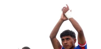 Aunque el equipo riobambeño dominó gran parte del encuentro, la falta de precisión en el último tercio y un penal en contra en los últimos minutos impidieron que se llevara la victoria.