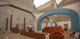 Con una intervención de aproximadamente 1.300 m², la plaza está destinada a convertirse en un lugar icónico que resalte por su valor patrimonial y por su modernización.