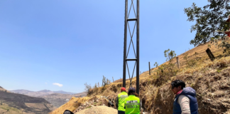 Walter Moyota, Analista de Obra de la Prefectura, explicó que la obra incluye la construcción de un paso de quebrada de 138 metros para apoyar a 14.56 hectáreas.