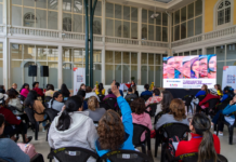 Esta jornada, organizada con el respaldo de la Municipalidad, reunió a mujeres del cantón de diversos sectores, poniendo como principal detalle la relevancia del rol femenino en el desarrollo social, económico y político de Riobamba.