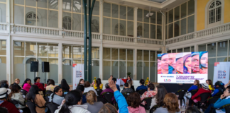 Esta jornada, organizada con el respaldo de la Municipalidad, reunió a mujeres del cantón de diversos sectores, poniendo como principal detalle la relevancia del rol femenino en el desarrollo social, económico y político de Riobamba.