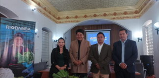El 28 de octubre de 2024 se realizó en el salón José María Román del Municipio de Riobamba la rueda de prensa oficial para anunciar la feria "Randi Randi", un evento de intercambio intercultural agroalimentario organizado por la Alcaldía de Riobamba, liderada por el alcalde John Vinueza Salinas.