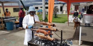 El festival ofrecerá más de 200 cuyes asados, cada uno cuidadosamente sazonado y preparado con la técnica adecuada para lograr un cuero crujiente, lo que garantiza una experiencia única para los asistentes.