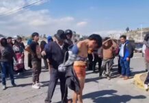 El incidente tuvo lugar en la localidad de Villa La Unión, Cajabamba, cuando el presunto delincuente fue sorprendido robando la billetera del Lic. J.B., docente de la Unidad Educativa Mariano Borja.