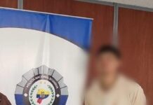 La madrugada del 20 de octubre de 2024, la Policía Nacional del Ecuador tras un allanamiento ejecutado en el cantón Chimbo, provincia de Bolívar, logró la aprehensión de un ciudadano, presunto implicado en el delito de robo con resultado de muerte.