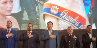 El pasado 11 de noviembre de 2024, en el Palacio de Cristal de Riobamba, se llevó a cabo la sesión solemne en conmemoración de los 204 años de emancipación política de la ciudad de Riobamba. El evento contó con la presencia de destacadas autoridades como el alcalde de Riobamba, John Vinueza Salinas; el comandante de la Armada, Miguel Santiago Córdoba; el gobernador de Chimborazo, Guido Puyol, y el prefecto Hermel Tayupanda, además de concejales, representantes civiles, eclesiásticos, militares, asambleístas, y ciudadanía en general.