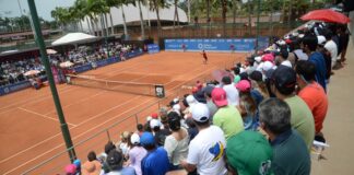 El tenista argentino Federico Gómez, actualmente clasificado como el número 160 del ranking ATP, se coronó campeón de la vigésima edición del Challenger Ciudad de Guayaquil Copa Banco Guayaquil, tras vencer con contundencia al chileno Tomás Barrios (170° ATP).