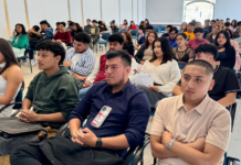 Esta innovadora iniciativa, liderada por la carrera de Derecho junto con la Dirección de Vinculación con la Sociedad, busca fomentar el diálogo y la cooperación entre diversos actores sociales, con un enfoque transdisciplinario que involucra a estudiantes, docentes, autoridades locales y organizaciones comunitarias.