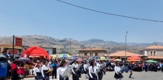 El evento reunió a instituciones educativas y delegaciones de varios cantones de la provincia, en un homenaje que destaca el sentido patriótico y el orgullo por las raíces culturales de la región