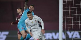 Este interés ha sido tan firme que Eduardo Álvarez, miembro de la Comisión de Fútbol de Liga de Quito, viajó al país europeo para negociar con los posibles compradores.