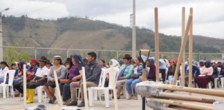 La Prefectura de Chimborazo, liderada por Hermel Tayupanda Cuvi, realizó la entrega de herramientas de trabajo para el cultivo a las comunidades de San Isidro y Guaslán Grande en el cantón Riobamba.