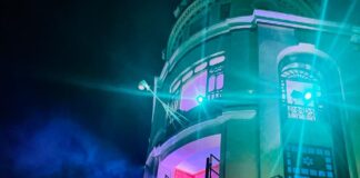 Dentro de la agenda cultural que es impulsado por el municipio de Riobamba. El viernes 29 de noviembre se desarrolló el Caleidoscopio, festival de música electrónica, por las calles Primera Constituyente y España, en la esquina del Teatro León, desde las 17:00 hasta las 22:00.