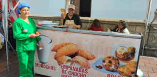 LAS DELICIAS COME RICO COME SANO emprendimiento gastronómico en Riobamba