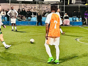Los tradicionales campeonatos de fútbol del barrio Bellavista, sur de Riobamba, son conocidos por el alto nivel de los competidores. Esta es una de las razones, por la que despierta el interés de la ciudadanía y convoca un promedio de 100 espectadores por jornada, la cifra es más alta si se trata de partidos decisivos en instancias finales. 