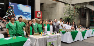 En el marco de la celebración de las Fiestas Patronales, el día martes 17 de diciembre del 2024 a partir de las 09H00, el Instituto Universitario Dr. Misael Acosta Solís, organizó el “Primer Encuentro de Ciencia, Conocimientos y Saberes Dr. Misael Acosta Solís” en el Auditorio del Gobierno Autónomo Descentralizado de la Prefectura de Chimborazo.