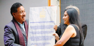 La Federación Deportiva de Chimborazo (FDCh) celebró sus 100 años de fundación con una emotiva Sesión Solemne realizada este 12 de diciembre de 2024, en el Auditorio de la Prefectura de Chimborazo.