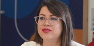 La Asamblea Nacional con 112 votos a favor, resolvió censurar a la exministra de Energía, Andrea Arrobo, por un supuesto incumplimiento de funciones en el ejercicio de su cargo, de conformidad con el Artículo 131 de la Constitución y el Artículo 85 de la Ley Orgánica de la Función Legislativa.