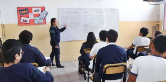 Tras superar la crisis energética que afectó al país con prolongados apagones, las instituciones educativas de jornada nocturna retomarán la modalidad presencial desde el lunes 6 de enero de 2025.