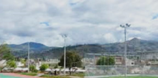 Un joven de 16 años vivió una experiencia traumática la tarde del viernes 6 de diciembre en Riobamba, cuando dos hombres armados con un cuchillo lo interceptaron en la calle Teófilo Saenz, a escasos metros de la pista de bicicross del parque Sesquicentenario.