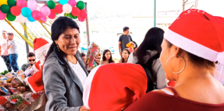 En un esfuerzo conjunto por llevar alegría y bienestar a la comunidad, la Prefectura de Chimborazo, a través del Patronato Provincial, organizó este 13 de diciembre, un emotivo evento navideño para los niños y niñas del programa Creciendo con Nuestros Hijos (CNH) en el cantón Pallatanga.