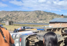 La tarde de jueves 12 de diciembre un accidente de tránsito en el cantón Colta, provincia de Chimborazo, dejó como saldo tres personas heridas.