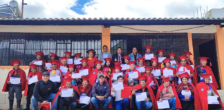 Un grupo de 35 productores de la Comunidad Pucará culminó con éxito el programa de capacitación en la Comunidad de Aprendizaje de la Agricultura Familiar Campesina, impulsado por el Ministerio de Agricultura y Ganadería (MAG), este programa busca fortalecer las habilidades agro-productivas.