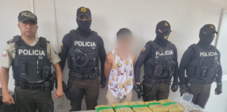 La Subzona de Policía Loja llevó a cabo el operativo “Apolo 2” en Catamayo, logrando la aprehensión de dos hombres, presuntamente vinculados al expendio de sustancias sujetas a fiscalización.