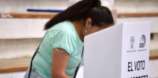 El 21 de abril de 2024, los ecuatorianos fueron citados a una jornada electoral en la que se pronunciaron en 11 preguntas de la consulta popular y el referéndum.