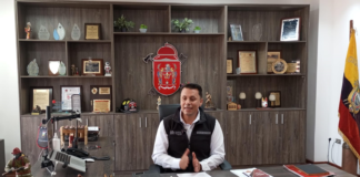 Cuerpo de Bomberos de Riobamba lanzó campaña “Diciembre Seguro"