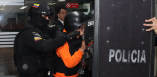 Desde las prisiones de Ambato y Latacunga, los exfuncionarios judiciales Mayra Salazar y Álex Palacios han solicitado acogerse al régimen semiabierto para salir anticipadamente de prisión.
