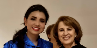 En el marco del Día Internacional de la Educación, celebrado el 24 de enero, se destaca la trayectoria de Lucila Johana Suárez Santillán, reconocida como la mejor maestra del Ecuador y una referente mundial en el ámbito educativo.