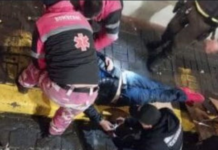 Un hombre de 38 años fue encontrado muerto en plena vía pública, en el parque central del cantón Cevallos, sin que se presentaran signos evidentes de violencia en su cuerpo.