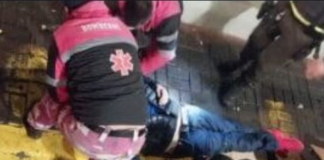 Un hombre de 38 años fue encontrado muerto en plena vía pública, en el parque central del cantón Cevallos, sin que se presentaran signos evidentes de violencia en su cuerpo.