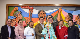 La Universidad Nacional de Chimborazo (Unach) fue designada como prioste del Niño Rey de Reyes Chimborazo para el período 2025-2026, en un acto encabezado por el Monseñor José Bolívar Piedra, representante de la Diócesis de Riobamba.