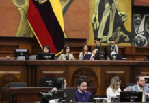 La Secretaría General de la Asamblea devolvió al jefe de Estado, Daniel Noboa, el oficio mediante el cual notificó a esta Función sobre el Decreto No. 500, que encargó por tres días la Presidencia a Cynthia Gellibert, en medio de la pugna con la vicepresidenta electa y apartada de su cargo, Verónica Abad.