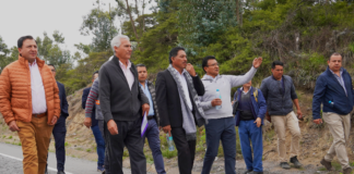 Con el objetivo de fortalecer la infraestructura vial y mejorar la conectividad en la provincia, este lunes 13 de enero de 2025 comenzaron los trabajos de ampliación a cuatro carriles de la vía Riobamba-Guano.