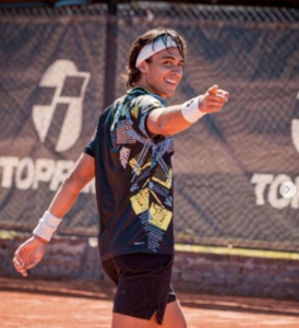 Andrés Andrade, considerado la principal raqueta de Ecuador, comenzó el año con una derrota en el Challenger Santander Edición Tigre 2025.