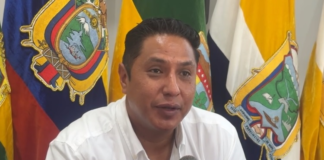En una rueda de prensa ofrecida este lunes 13 de enero, Rubens Álvarez, capitán de aviación y delegado del Presidente de la República al Consejo de Planificación de la Amazonía, aseguró que trabajará para dar solución a todos los proyectos presentados por las autoridades, gremios y asociaciones de la región.
