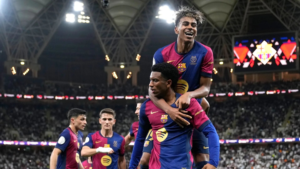 Barcelona se impuso con autoridad sobre el Real Madrid, venciendo 5-2 y consagrándose campeón de la Supercopa de España. “Aunque el merengue” comenzó en ventaja con un gol de KylianMbappé a los cinco minutos, los culés respondieron con contundencia. 