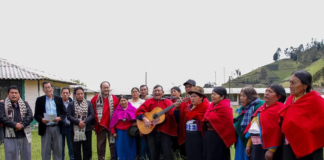 La Empresa Eléctrica Riobamba S.A. (EERSA), liderada por su gerente Patricio Lalama Salas, inauguró el 21 de enero, una obra eléctrica en la comunidad Gahuijón, ubicada en la parroquia Columbe del cantón Colta, provincia de Chimborazo.
