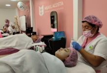 Todos los domingos del mes de enero del 2025, la carrera de Estética Integral del Instituto Universitario Misael Acosta Solís, se encuentra organizando la “Campaña Gratuita Salud y Belleza” en las instalaciones de la institución, ubicada en las calles Loja y Buenos Aires, dirigida a la ciudadanía en general totalmente gratis.