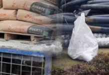 El Gobierno Autónomo Descentralizado del Cantón Guaranda, en colaboración con el Fondo Ecuatoriano Populorum Progressio (FEPP), llevó a cabo la entrega de mangueras de 3" más accesorios alambre, cemento, varillas, agregado fino y grueso, cerámica, bondex, para el mejoramiento de tanques de almacenamiento.