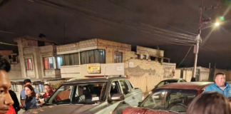 La intersección de las Av. Edelberto Bonilla y Puruhá, en Riobamba, fue escenario de un accidente de tránsito este 3 de enero del 2025, que dejó a dos vehículos afectados y a los transeúntes cuestionando el respeto a las normas de tránsito.