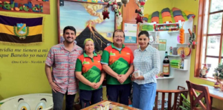 En una visita oficial a Baños de Agua Santa, la viceministra de Turismo, Silvana Ramírez, y el ministro de Deporte, José Jiménez, resaltaron la riqueza cultural, gastronómica y natural de este destino, como parte de una estrategia nacional para fomentar el uso positivo del tiempo libre en Ecuador. 