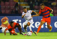 El mediocampista uruguayo Joaquín Valiente llegó a Guayaquil para sumarse a las filas del Barcelona Sporting Club, equipo que ya se encuentra en plena pretemporada en Manta.
