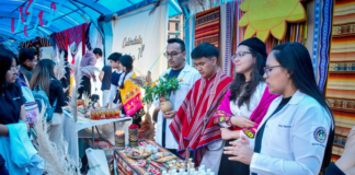 El pasado 15 de enero de 2025, la carrera de Medicina de la UNACH, organizó la feria “Renacer con la Caléndula: Ñuca Huayra”, un evento que buscó resaltar el poder curativo de esta planta milenaria y su relevancia en la medicina contemporánea.