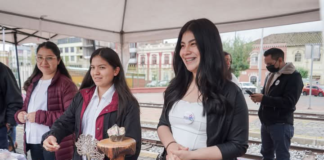 La Universidad Nacional de Chimborazo (Unach), a través de su Carrera de Agroindustria, celebró la XV Feria “Yo emprendo con Agro” el 21 de enero, un evento diseñado para fomentar el emprendimiento
