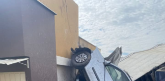 Un accidente de tránsito se registró la mañana del 23 de enero en la vía Ecológica, a la altura del sector del Estadio “El Globo”, en Ambato.