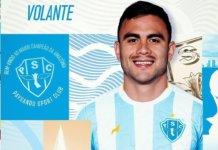 El mediocampista ecuatoriano Joseph Espinoza se suma a la lista de jugadores que buscan nuevas oportunidades en el fútbol internacional.